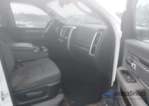 2016 Ram 1500 Slt z USA, uszkodzony, nr VIN 1C6RR7GT0GS228480